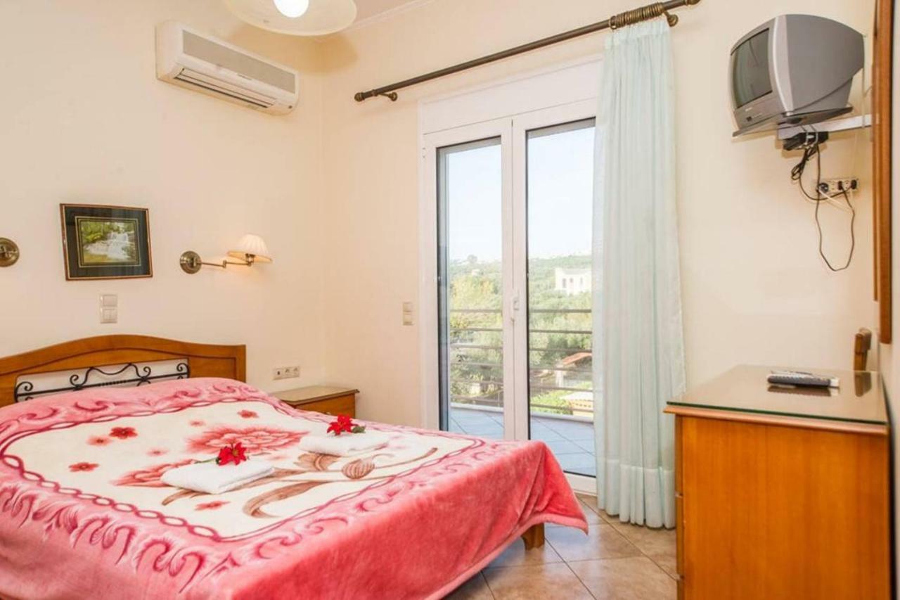 Cozy Flats In An Olive Grove By The Sandy Beach Kanalos Екстер'єр фото