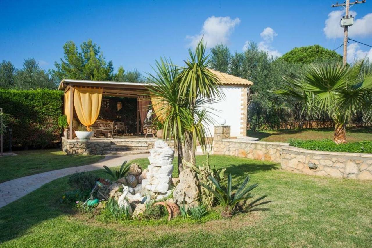 Cozy Flats In An Olive Grove By The Sandy Beach Kanalos Екстер'єр фото